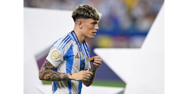 Alejandro Garnacho ne razumije uplakane osjećaje Lionela Messija